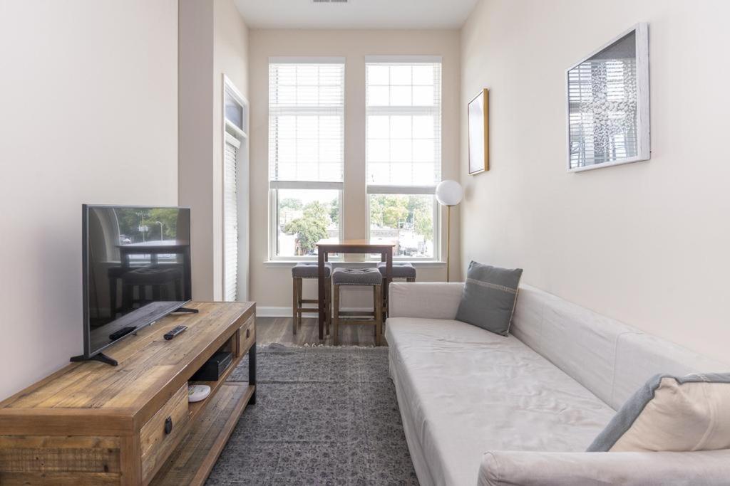 Urban Studio W Balcony Gym Apartman Charlotte Kültér fotó